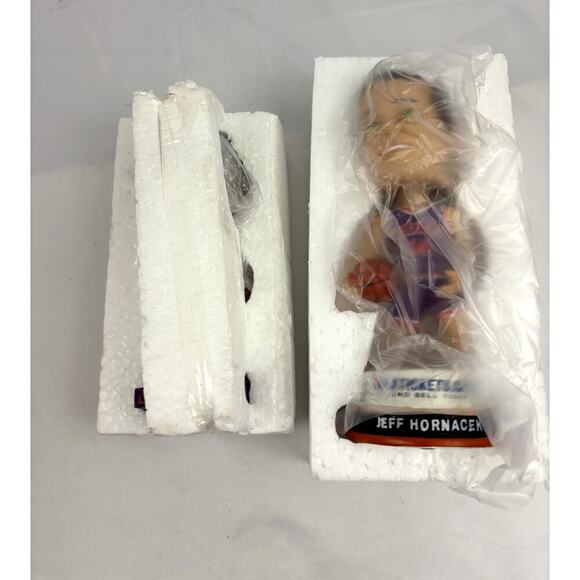 Lot of 2 Sports Bobbleheads Dewanna Bonner Jeff Hornacek Suns - Picture 1 of 6
